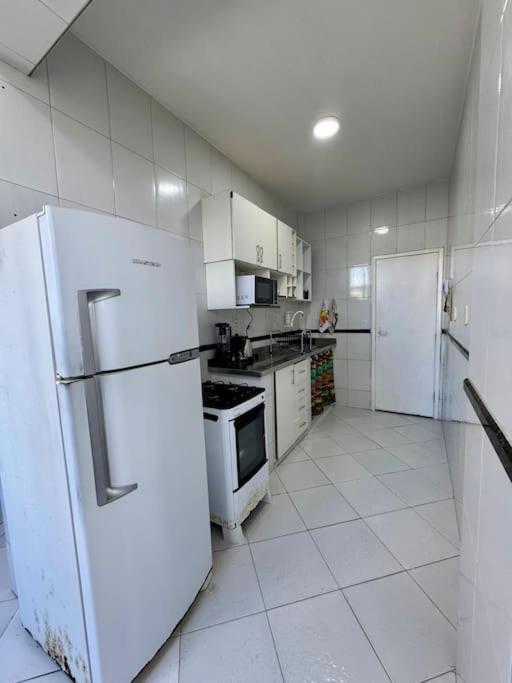 Apartamento Pe Na Areia 3 Quartos Frente Mar Na Barra-circuito Carnaval *